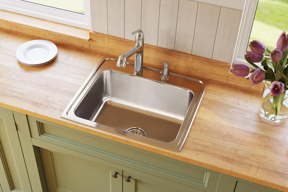 DLR2522105