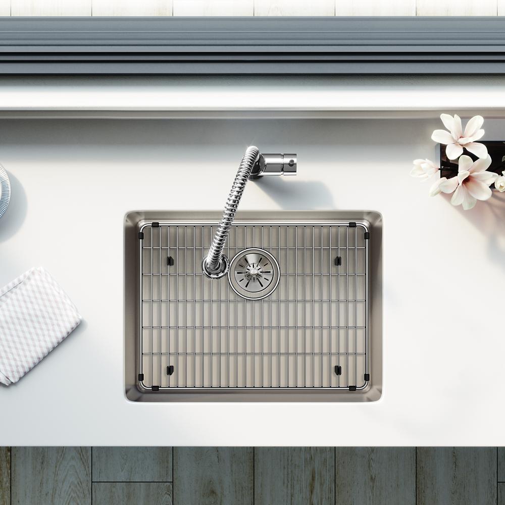 Elkay Lustertone Iconix 16Ga SS 23.5x18.25x9 Sgl UnderMT Sink Kit